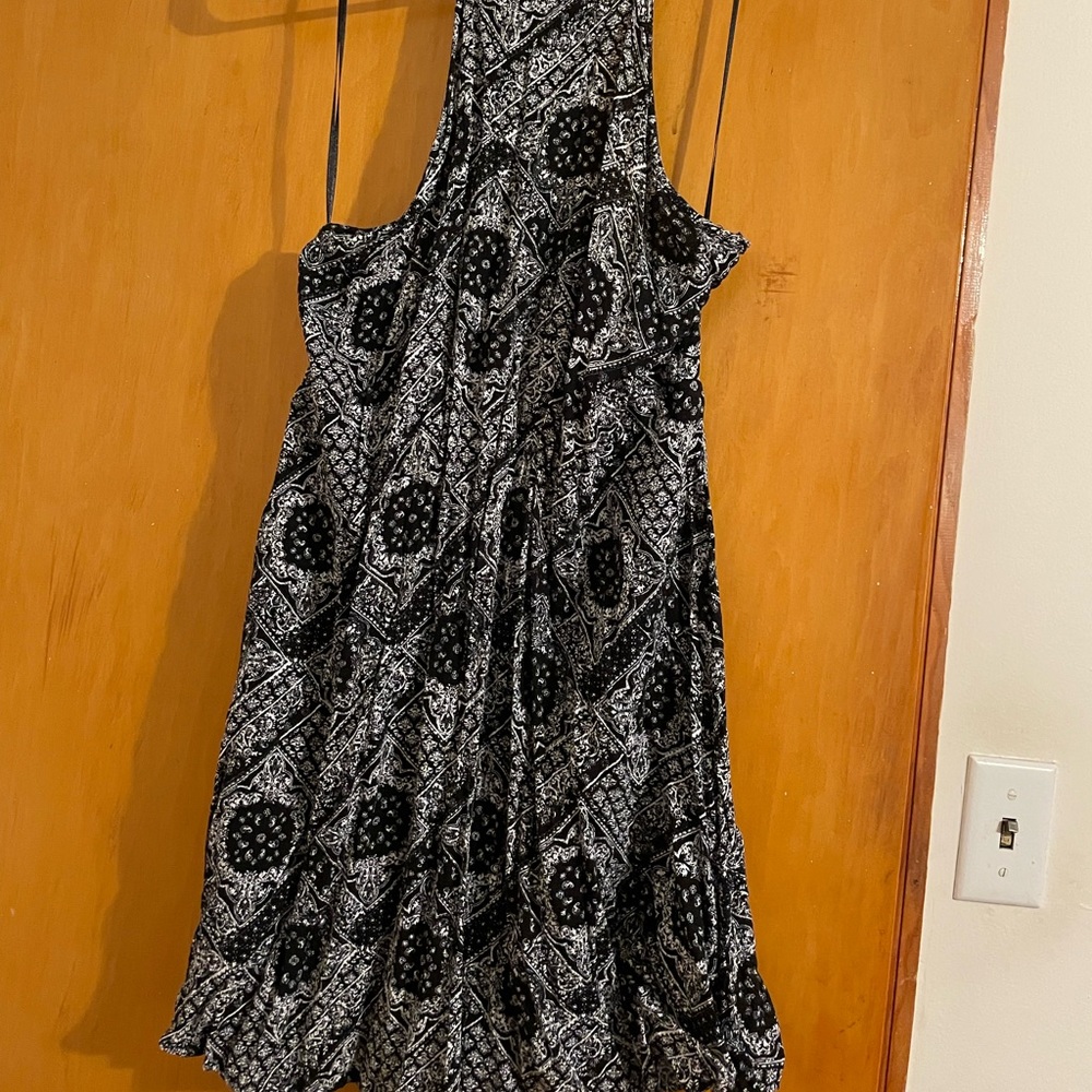 Black and white dress